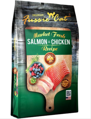 FUSSIE CAT FUSSIE CAT KIBBLE SALMON & CHICKEN 2 LBS